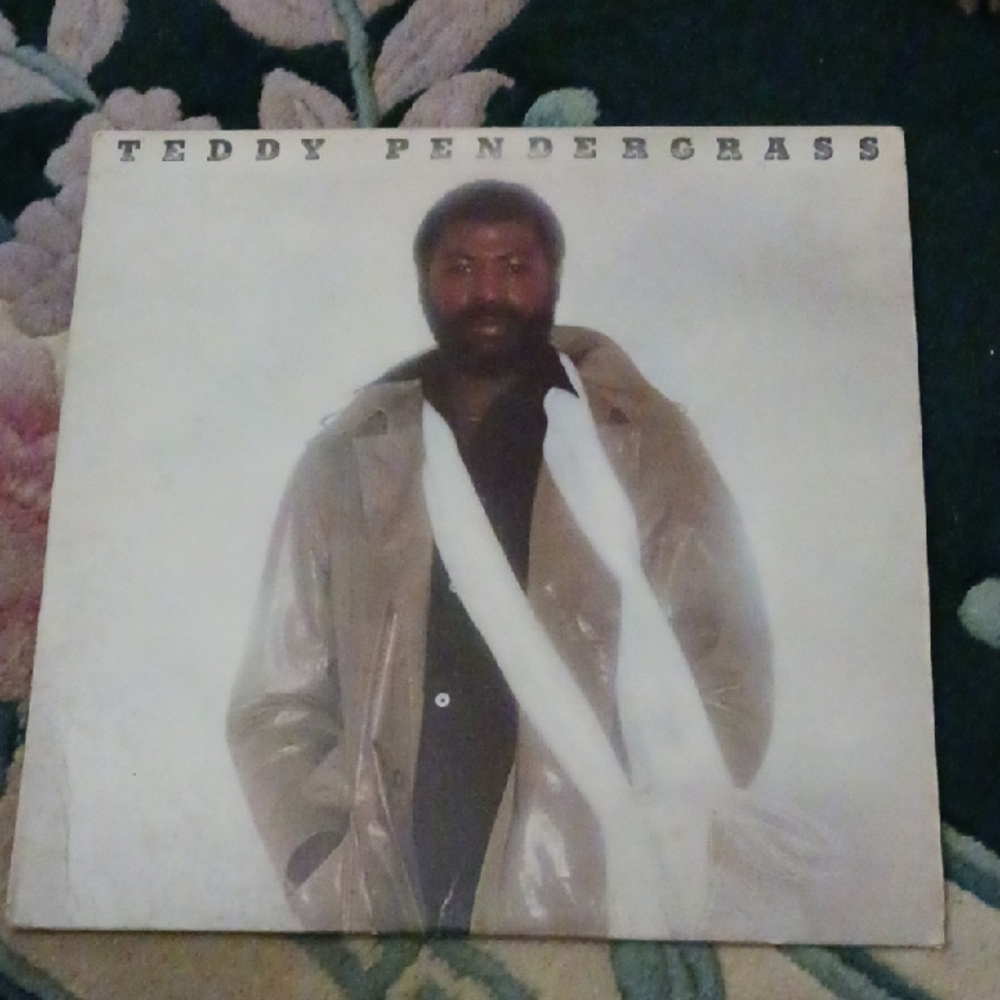TEDDY PENDERGRASS ICONIC ALBUM